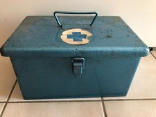 🐈belle et ANCIENNE BOITE