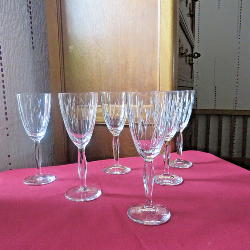 Verres vin blanc en - a,