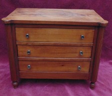 rare magnifique ancien meuble