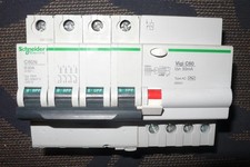 Disjoncteur differentiel tetra - disjoncteur,