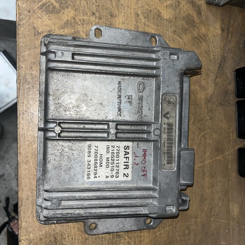 Calculateur moteur renault - moteur,