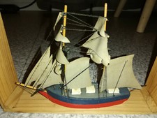 MAQUETTE ARTISANALE VOILIER 2