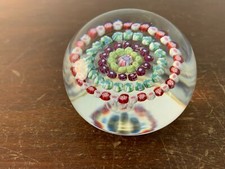 Presse papier millefiori en cristal de Baccarat 