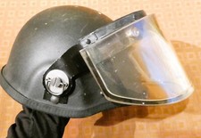 POLICE CASQUE INTERVENTION VISIERE JAUNE BLINDEE RAID GIPN OBSOLETE*