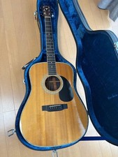 Guitare acoustique K.Yairi