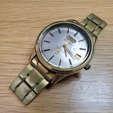 Montre à quartz analogique