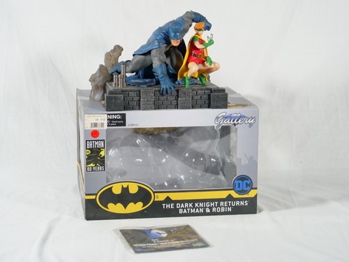 Batman robin dc comics - batman,