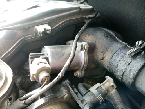 147109816r vanne egr 2248442 - 147109816r,