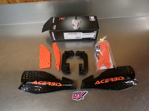 Protèges mains neuf - , acerbis