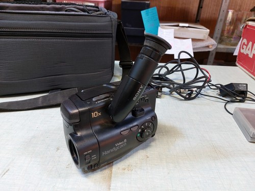 Sony ccd tr303e - ccd-tr303e, video8