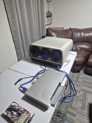 Sony commercial crt projector - commercial,