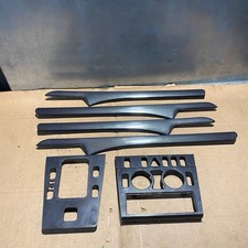 Jeu de garnitures intérieures