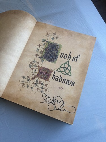 Livre des ombres charmed - livre,