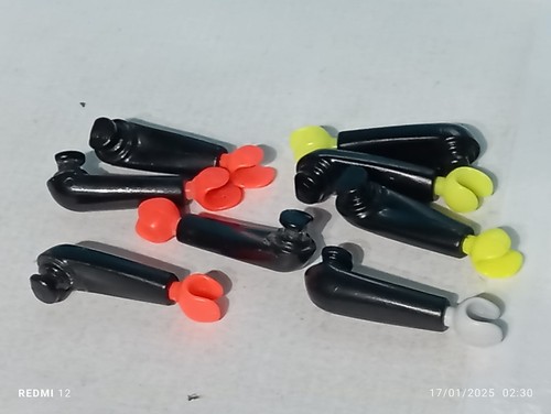 Playmobil black arms - playmobil,