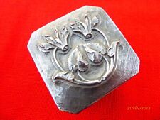 superbe matrice poinçon en acier outil ancien n°4 presse papier