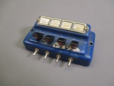 LQ1155 MARKLIN 475/6 Train Ho 1/87 Pupitre de commande 4 connecteurs 4 broches