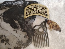 mantille ancienne en dentelle espagnole + peigne et barettes
