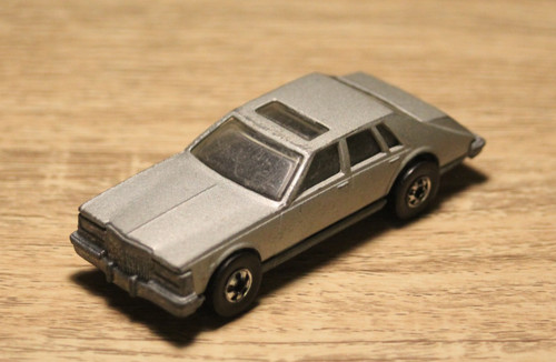 Hot wheels cadillac seville - hot,