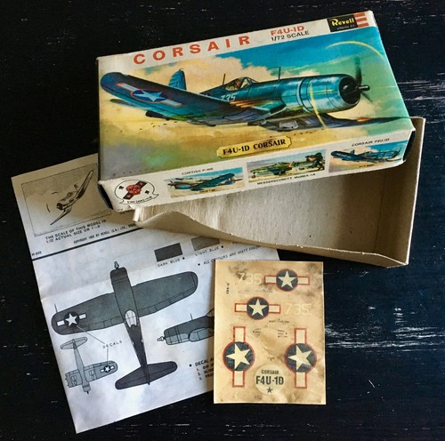 Revell corsair f4u 1d - revell, 1/72