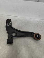 Triangle inferieur avant droit