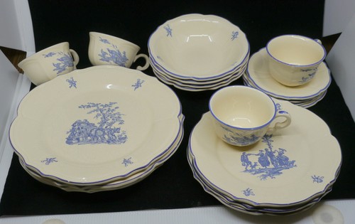 Place settings of - 4,