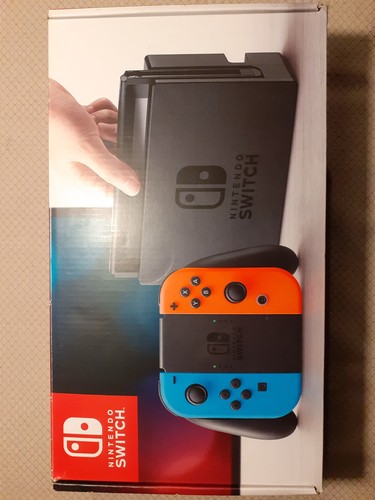 Nintendo switch console - 32, go
