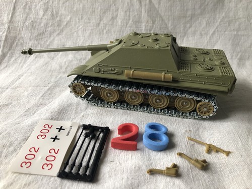 Solido die cast char - :, tank