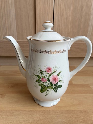 Ancienne cafetière - , en