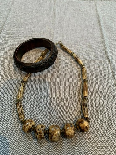 Wooden bead necklace - , and