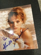 AUTOGRAPHE DE ARIELLE DOMBASLE SUR PHOTO 20x25