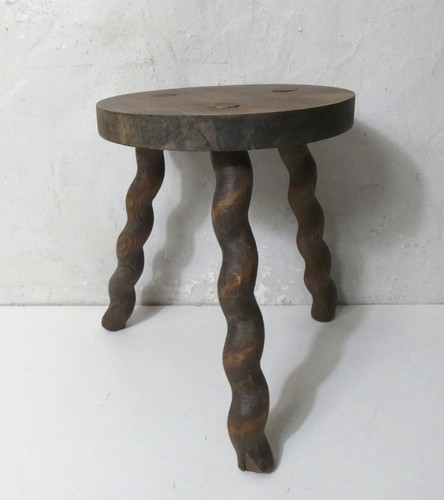 Ancien tabouret bois - ancien, massif
