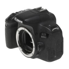 Canon EOS 800D env. 25 000