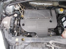 Attache ceinture arriere droit