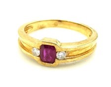 MAGNIFIQUE BAGUE OR 18 CARATS