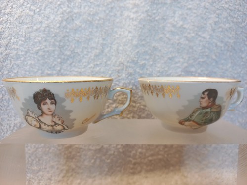 Deux tasses napoléon - napoléon, et