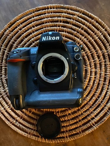 Nikkon d2h second hand with - d2h,