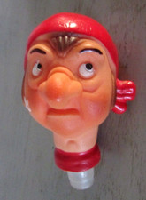 Bouchon de bouteille Pirate avec foulard rouge PVC Hauteur 9,5 cm