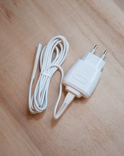 Neuf chargeur epilateur - neuf,