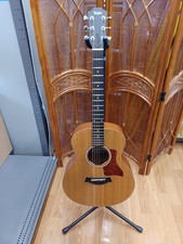 Guitare acoustique électrique