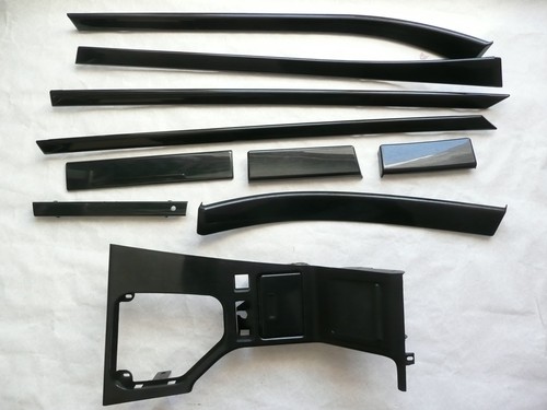 Garniture intérieure noire