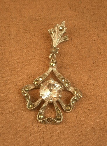 Pendentif ancien argent - pendentif, en