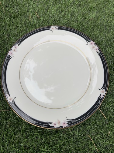 Assiettes dîner royal - assiettes, À