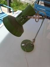 Ancienne lampe de bureau ou atelier ou usine vintage jus