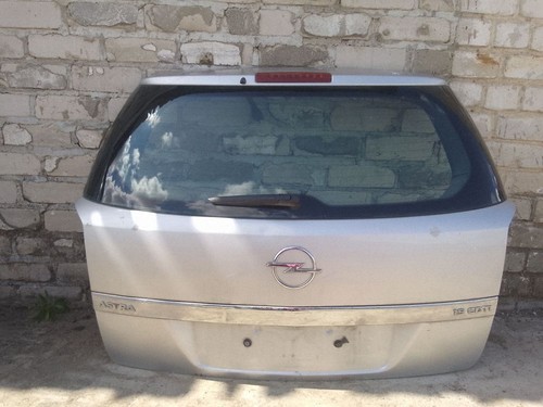 Opel astra 2006 couvercle - astra,