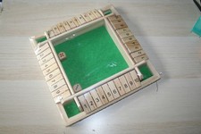 ferme la boite "shut the box"