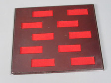 E222 Socle Bois Feutrine