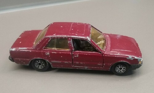 Voiture norev 1980 peugeot - voiture, 505