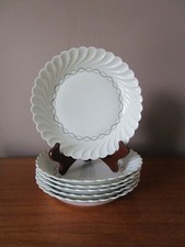 6 Assiettes creuses / calottes