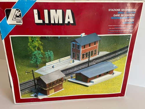 Train lima décor gare - ,