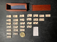 Ancien jeu de dominos